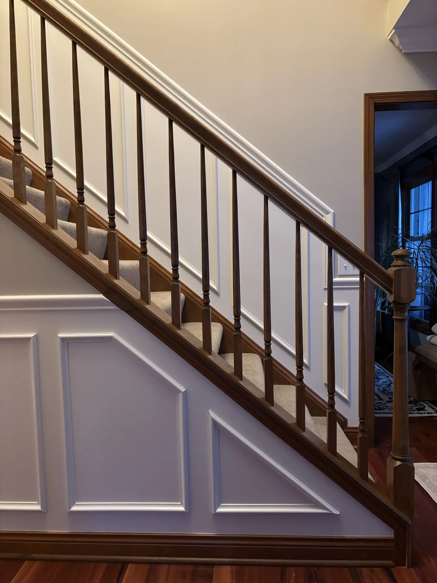 Custom railing with vertical spindles